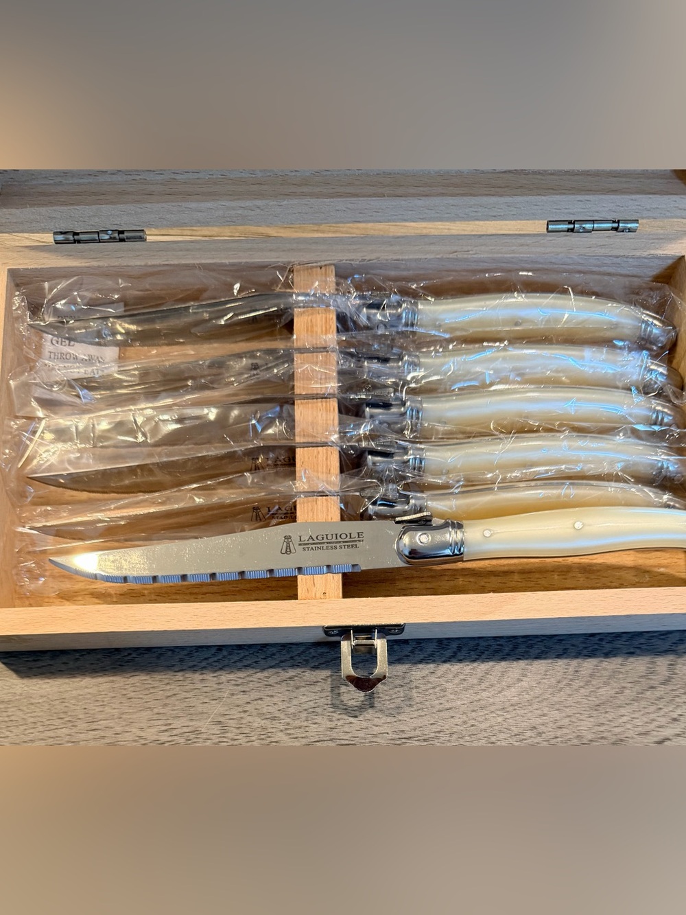 NEW Laguiole 6-Pc Steak Knife Set Ivory Handles + Wood Gift Box
